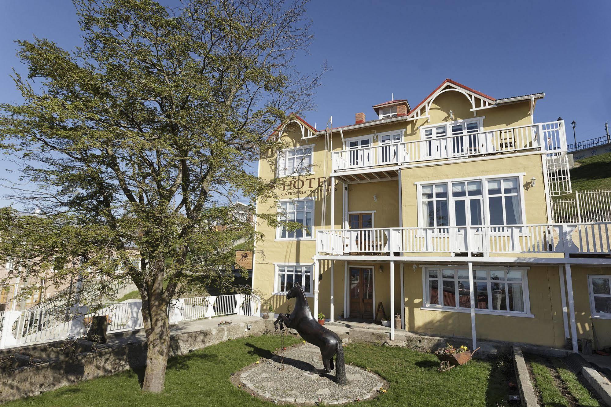 Hotel Boutique La Yegua Loca Πούντα Αρένας Εξωτερικό φωτογραφία